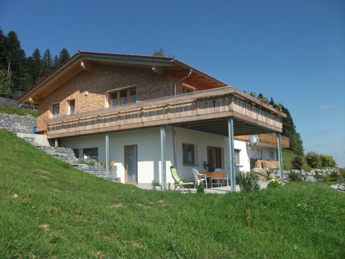 Haus Lenzhalde Apartamento Oberreute Exterior foto