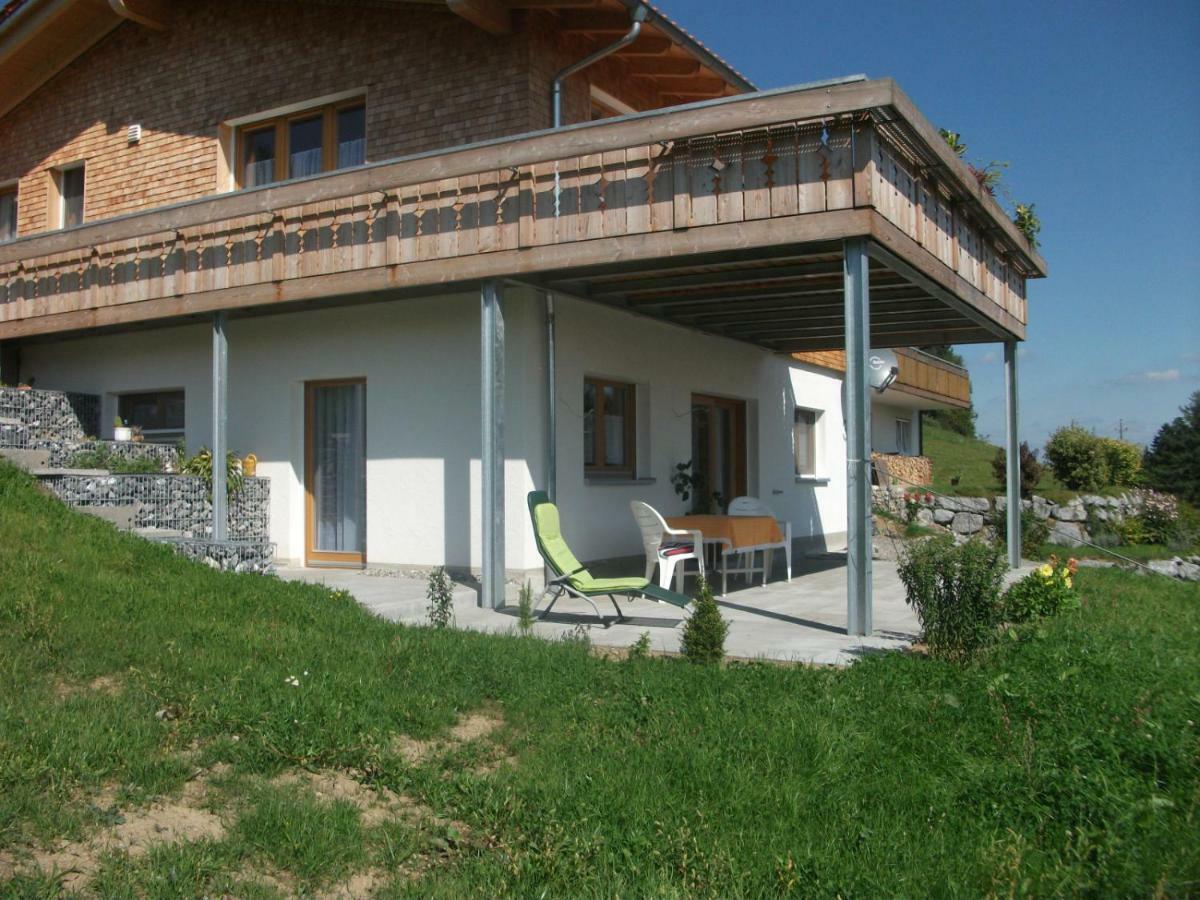 Haus Lenzhalde Apartamento Oberreute Exterior foto